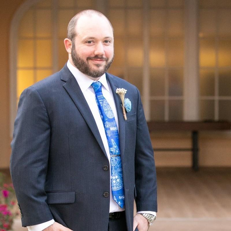 A professional picture of Thomas Lucas, a Career Self-Discovery Program alumni and success story.